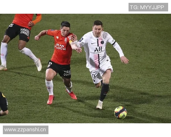 加纳弗朗西斯田中碧踢双折赛季报：激烈竞争与辉煌时刻