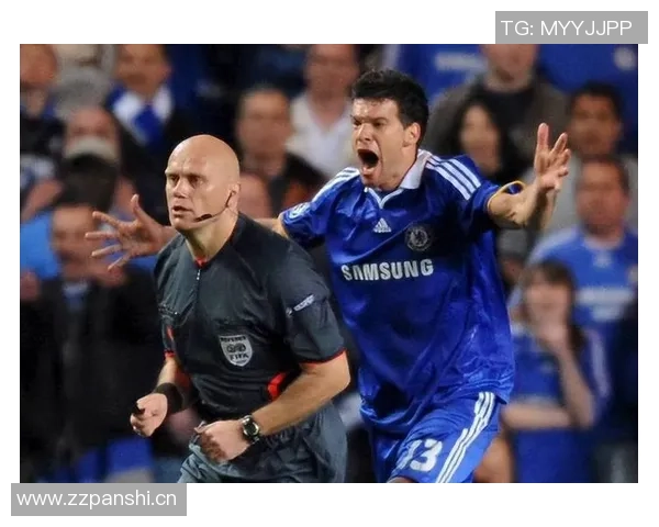 斯坦福桥的新神迹:执教仅3年的“菜鸟”如何火速征服蓝军,并让大巴黎铩羽而归? 斯坦福桥的新神迹:执教仅3年的“菜鸟”如何火速征服蓝军,并让大巴黎铩羽而归?